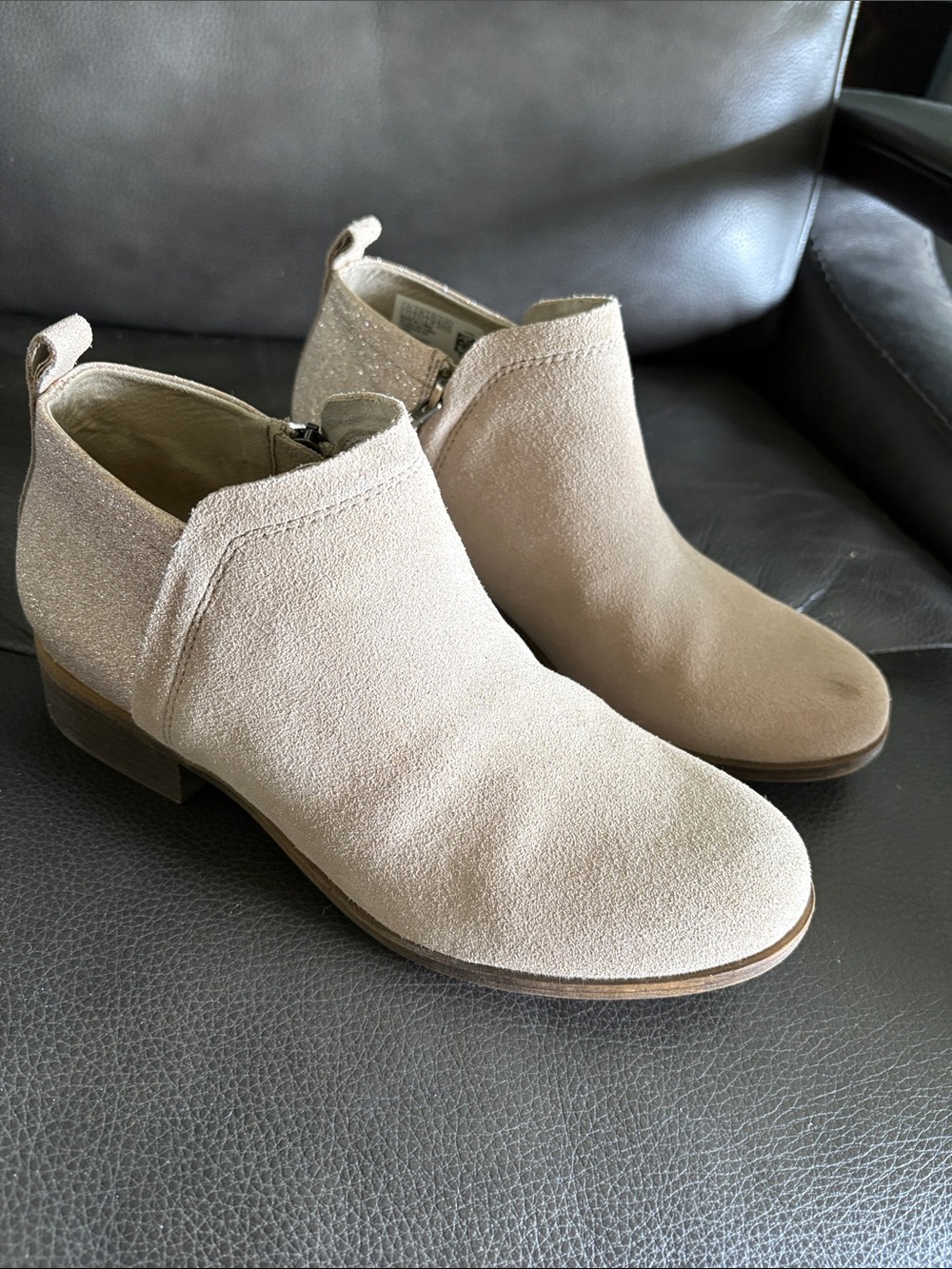 Toms Women's Light Taupe Suede Ankle Booties